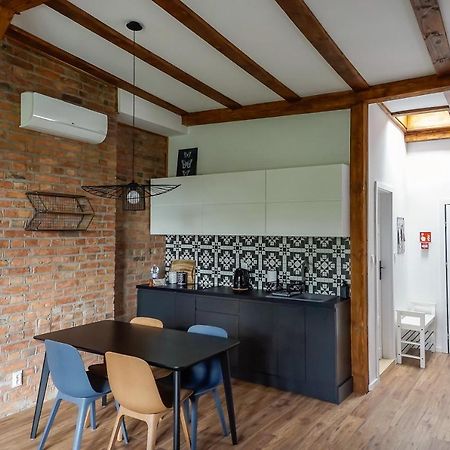 Apartamenty Torunskie Pod Krzywa Wieza ภายนอก รูปภาพ
